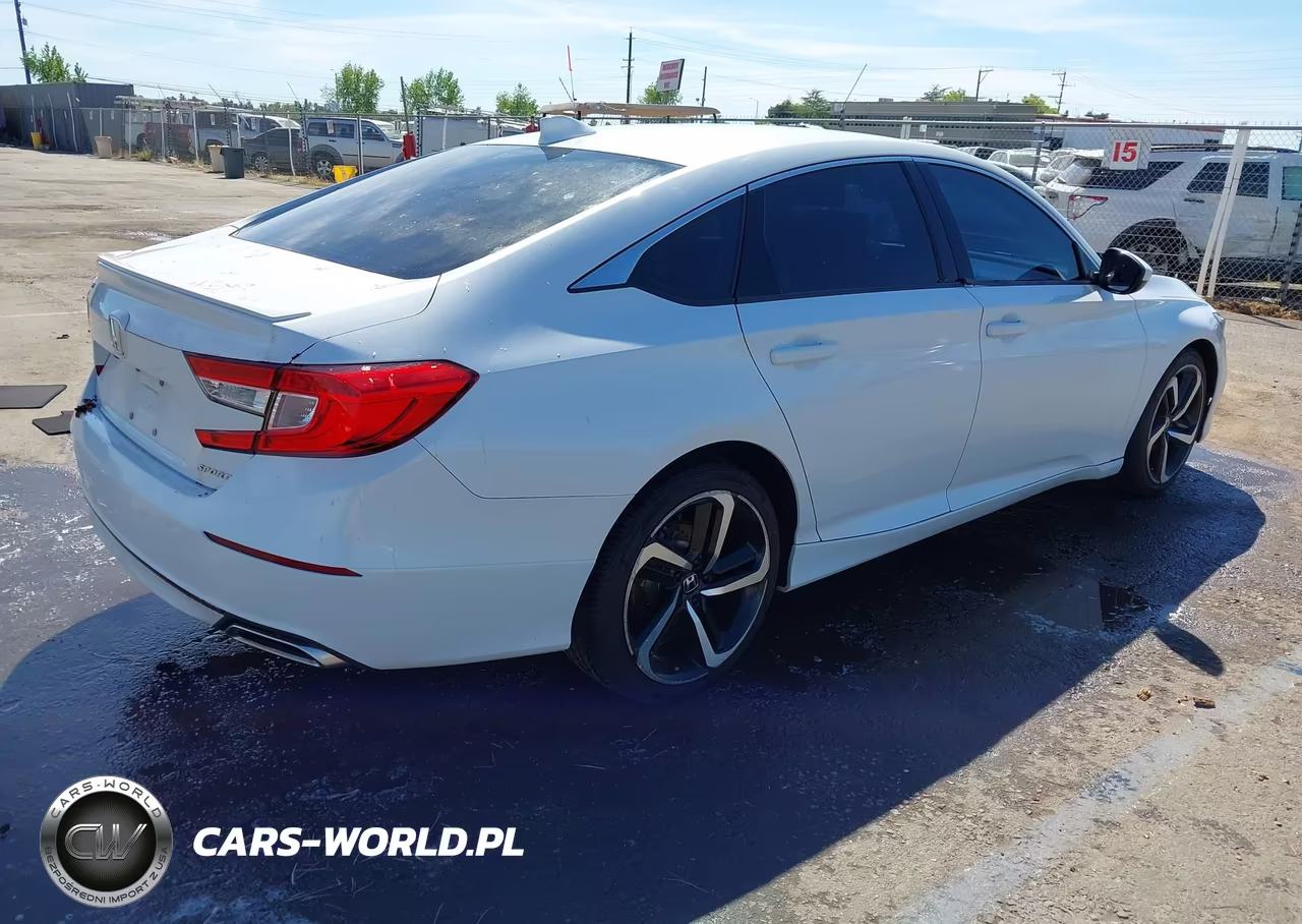 2018 Honda Accord Sport VIN:1HGCV1F30JA235615 - 4