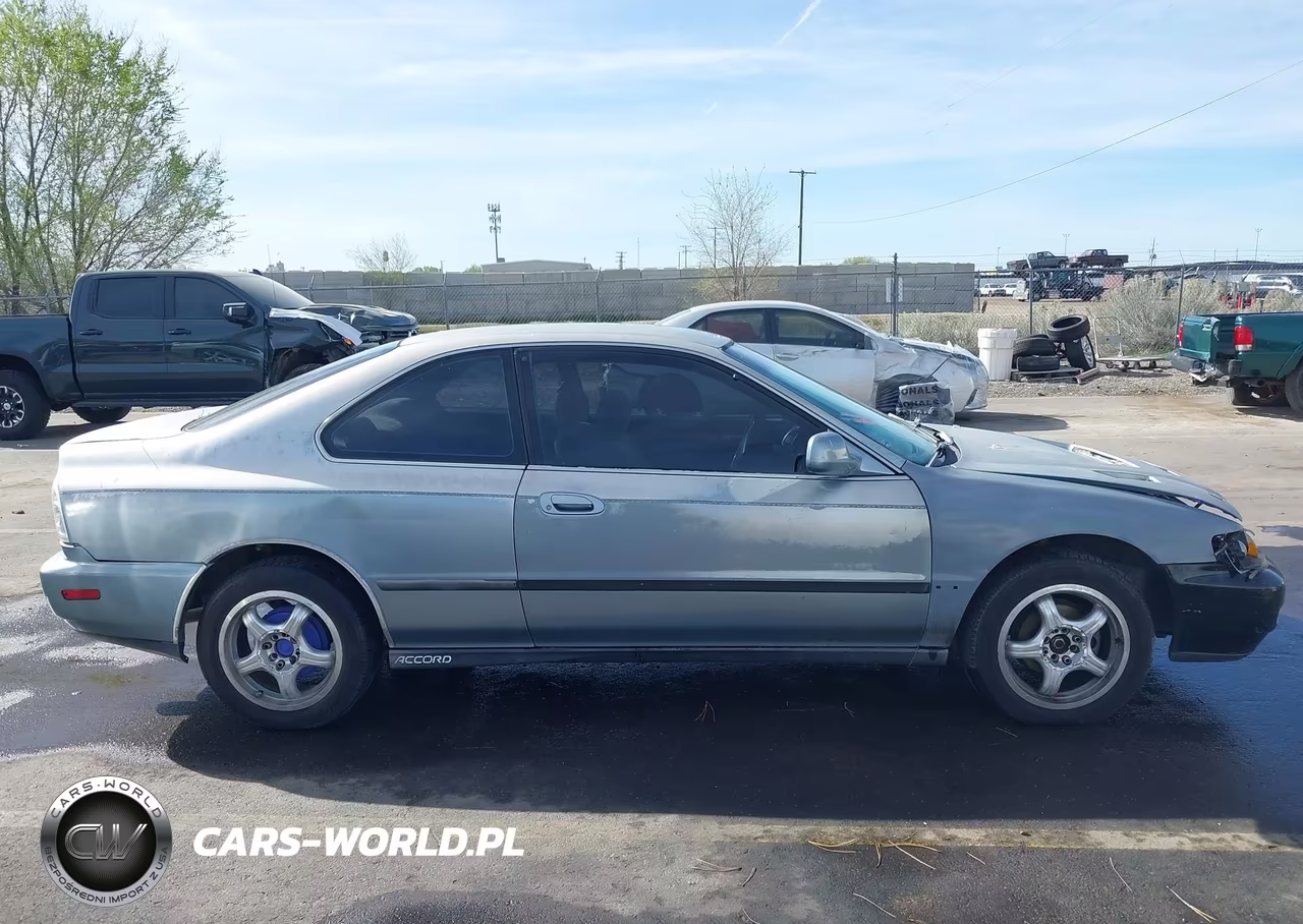 1996 Honda Accord Lx VIN:1HGCD7233TA019126 - 13