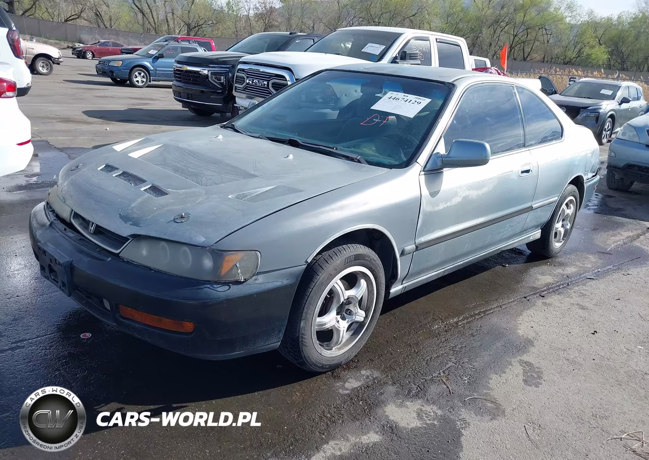 1996 Honda Accord Lx VIN:1HGCD7233TA019126 - 2