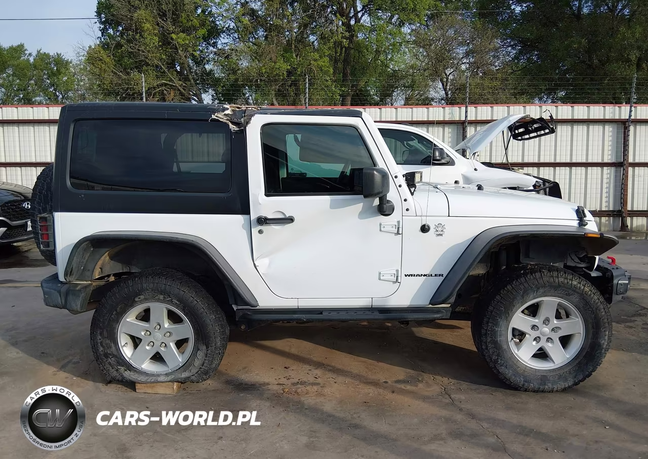 2016 Jeep Wrangler Sport VIN:1C4AJWAG2GL283736 - 13