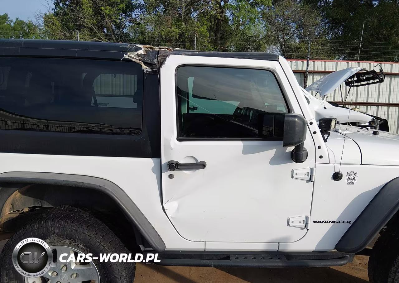 2016 Jeep Wrangler Sport VIN:1C4AJWAG2GL283736 - 6