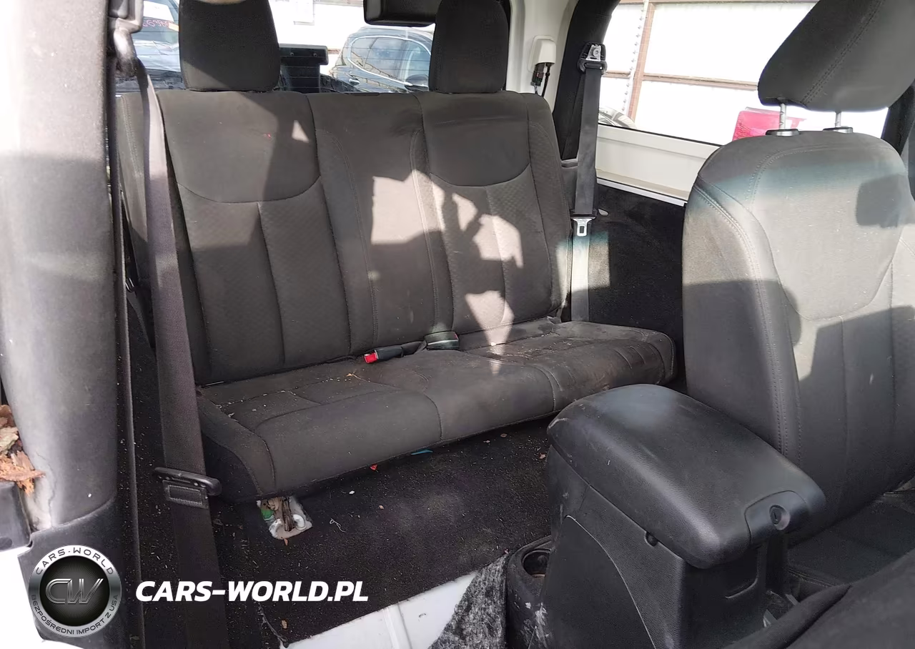 2016 Jeep Wrangler Sport VIN:1C4AJWAG2GL283736 - 8