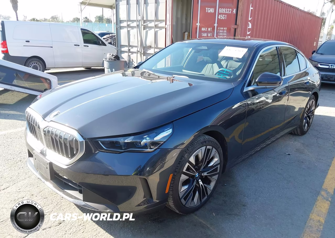 2024 BMW 530I VIN:WBA43FJ0XRCR87855 - 2