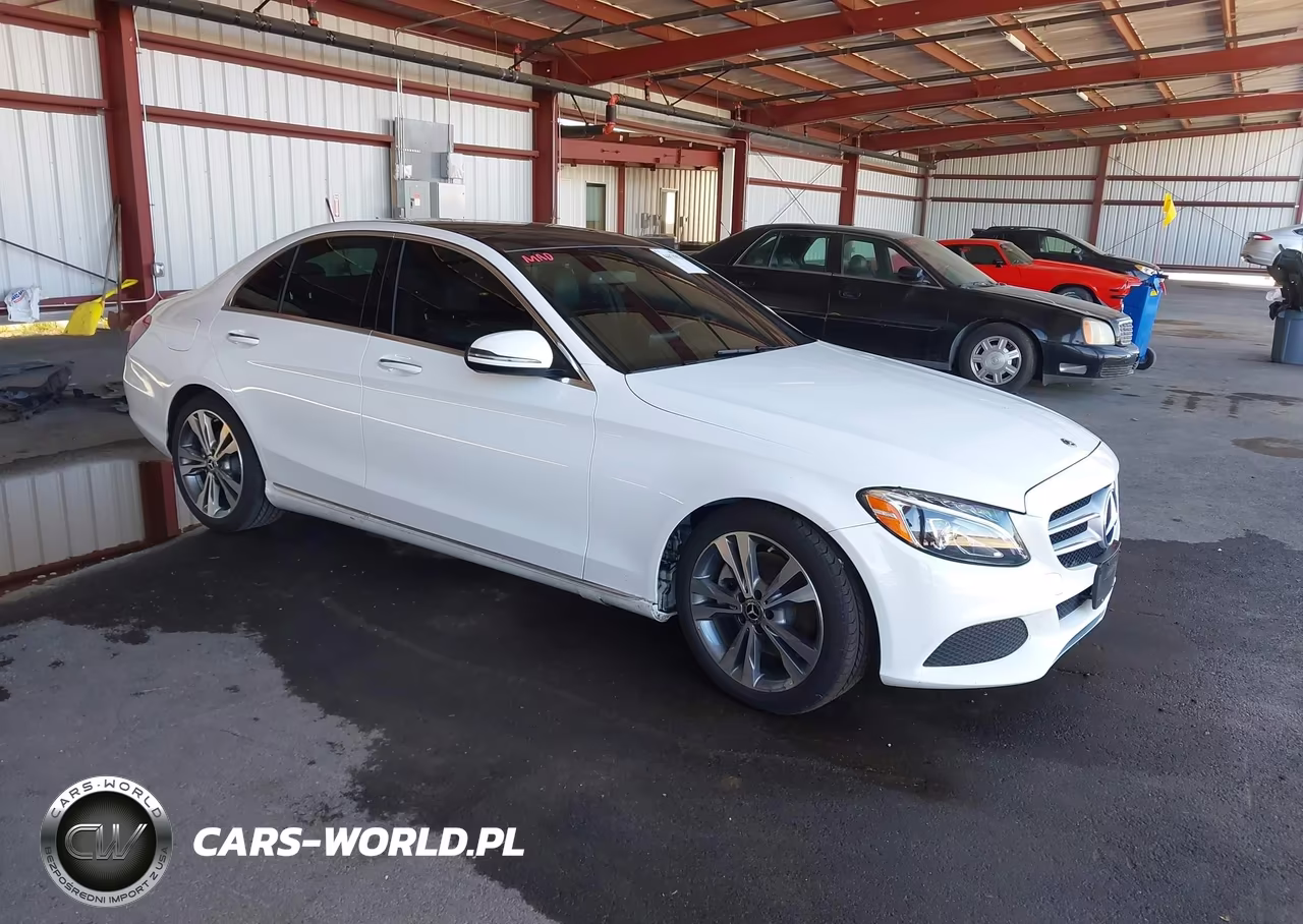 2018 Mercedes-Benz C 300