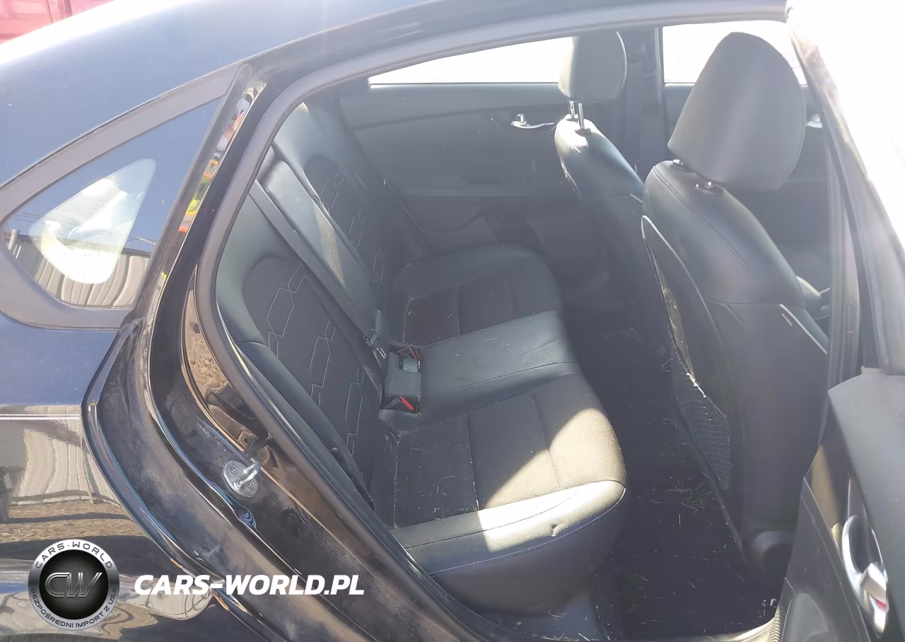 2021 Kia Forte Gt-Line VIN:3KPF34AD8ME389834 - 8