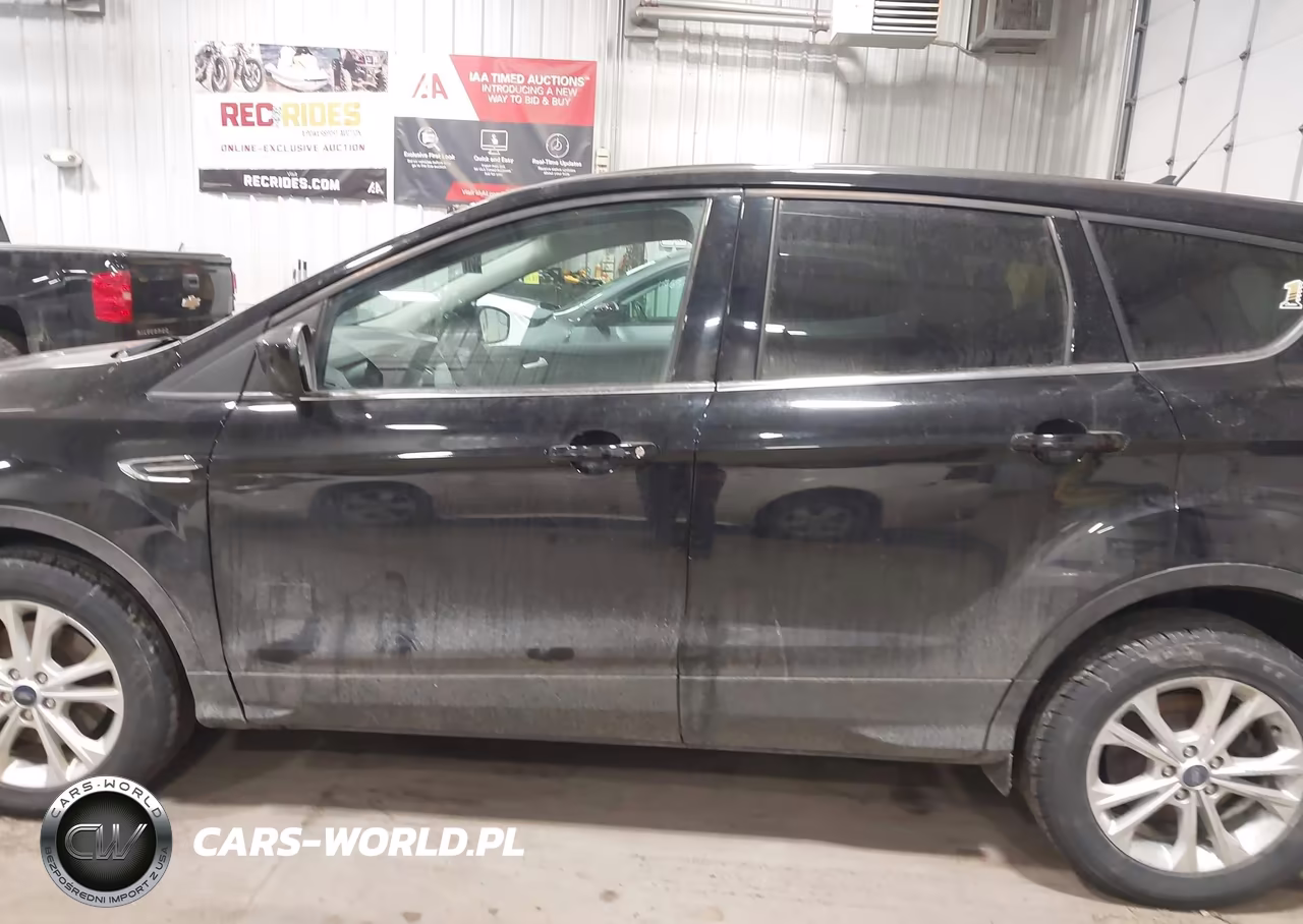 2019 Ford Escape Se VIN:1FMCU9GD4KUA05885 - 14