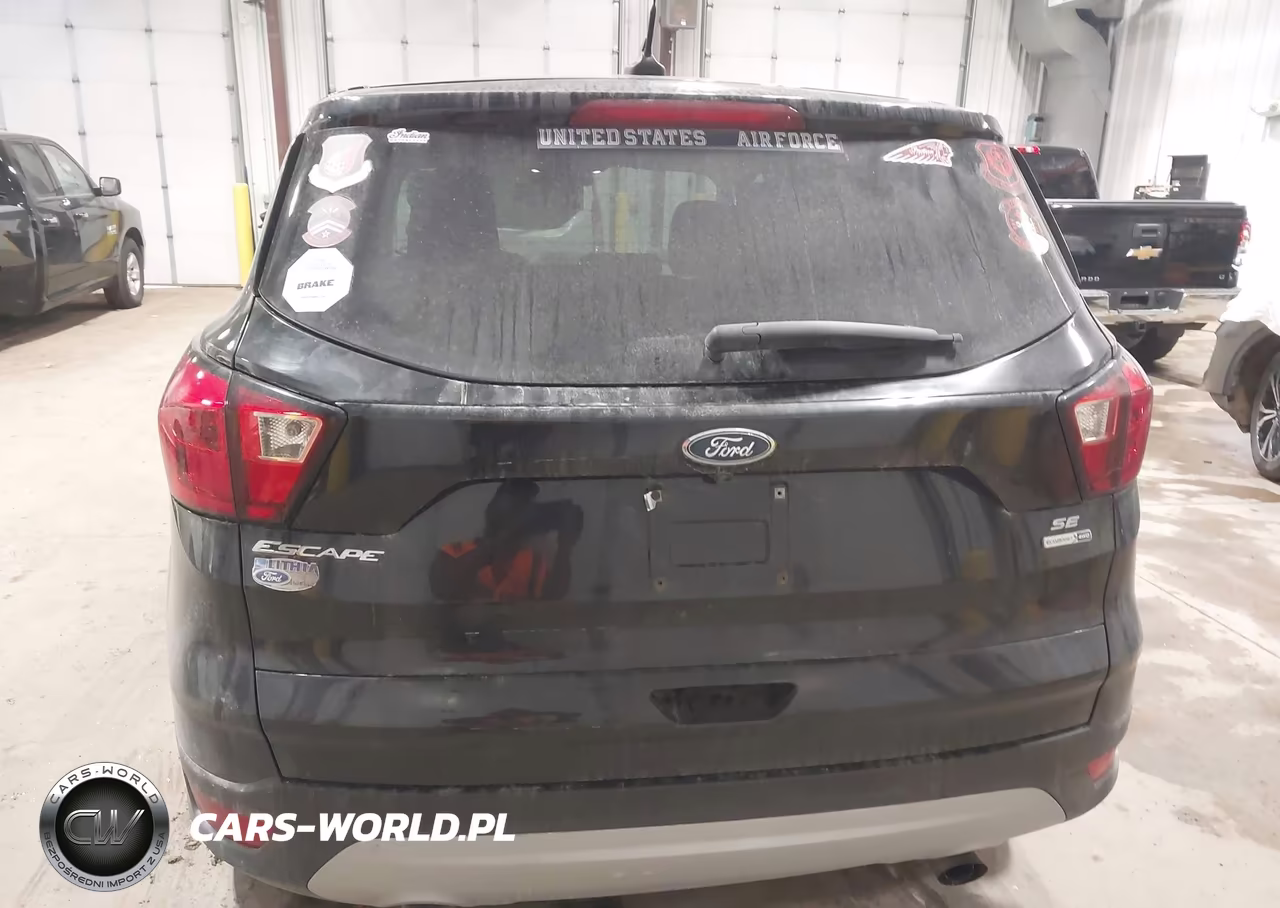 2019 Ford Escape Se VIN:1FMCU9GD4KUA05885 - 16