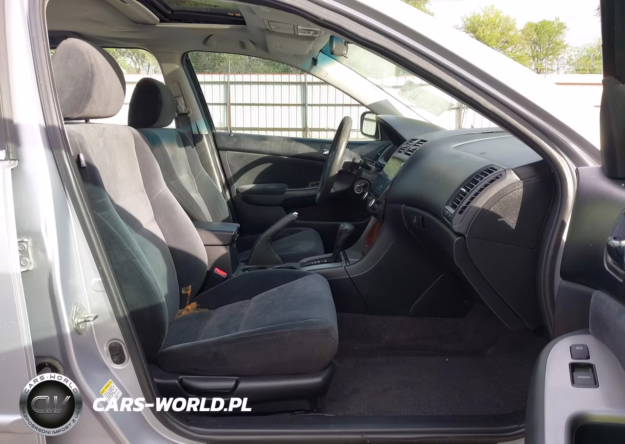 2004 Honda Accord 2.4 Ex VIN:1HGCM56704A077746 - 5