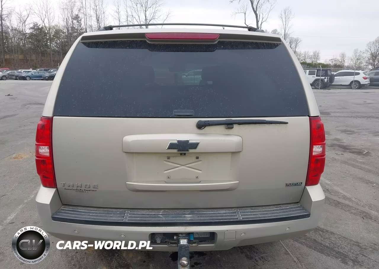 2011 Chevrolet Tahoe Ls VIN:1GNSCAE07BR196197 - 16
