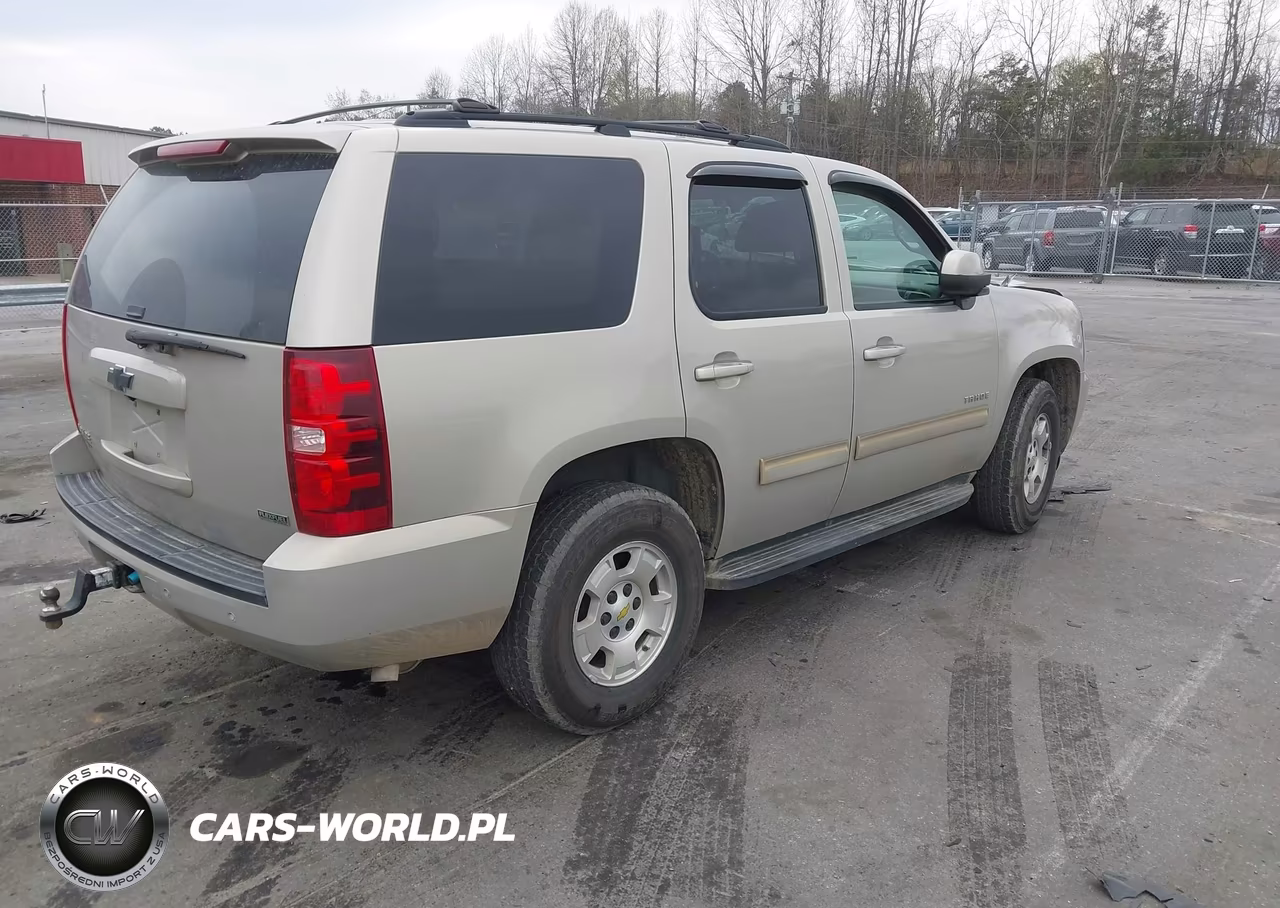 2011 Chevrolet Tahoe Ls VIN:1GNSCAE07BR196197 - 4