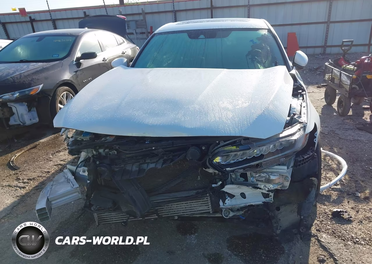 2018 Honda Accord Touring VIN:1HGCV1F95JA108542 - 12