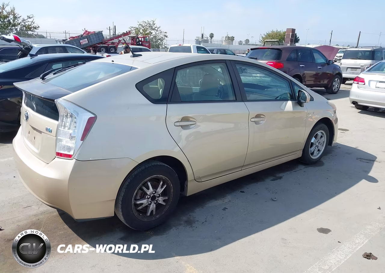 2010 Toyota Prius Ii VIN:JTDKN3DUXA0206663 - 4
