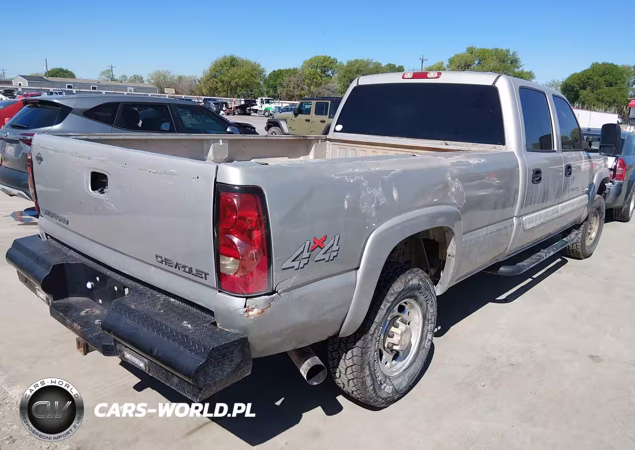 2005 Chevrolet Silverado 2500Hd Ls VIN:1GCHK23265F850662 - 4