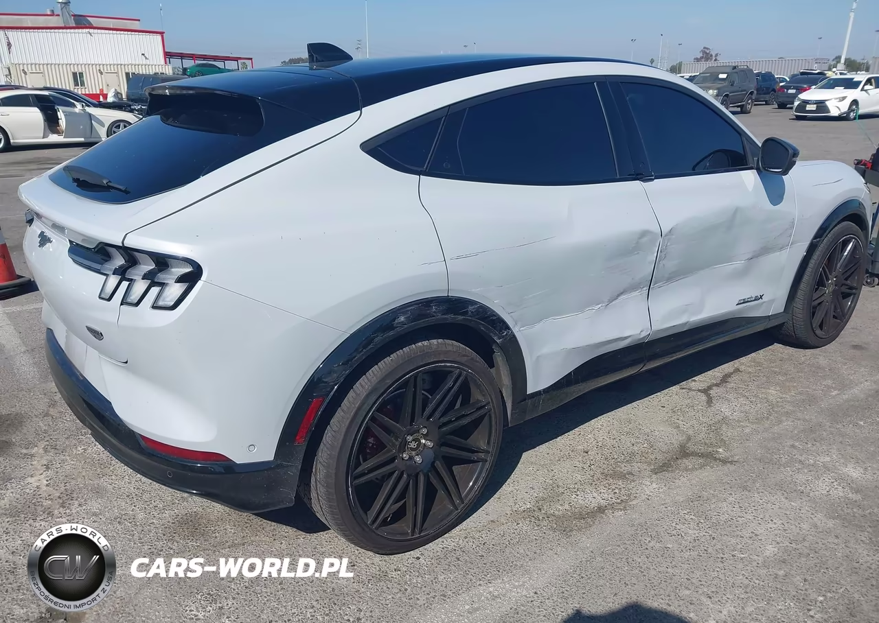 2023 Ford Mustang Mach-E California Route 1 VIN:3FMTK2SU2PMB00414 - 4