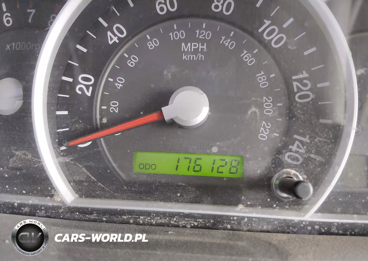2008 Kia Sorento Lx VIN:KNDJC735685798465 - 16