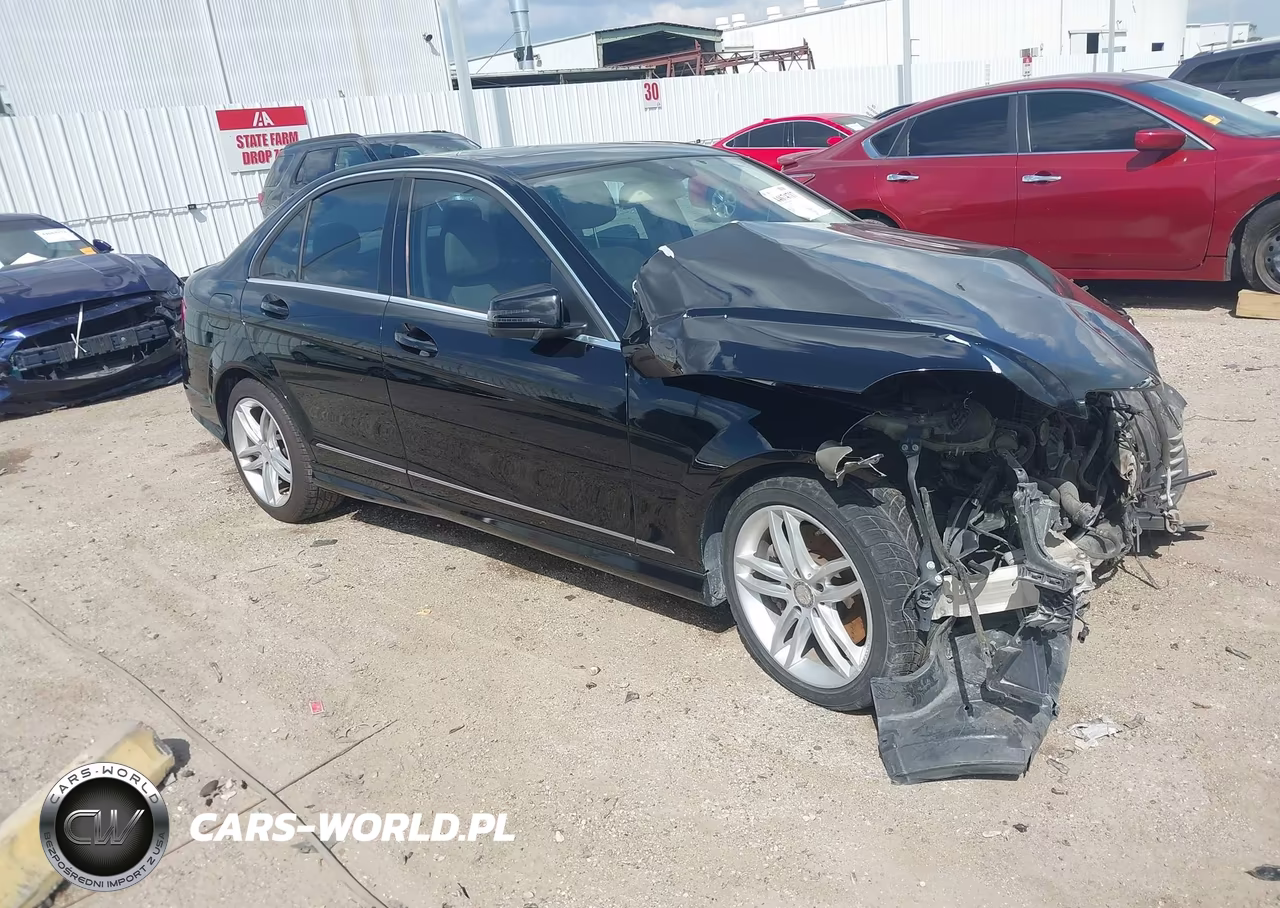 2014 Mercedes-Benz C 300 Sport 4Matic