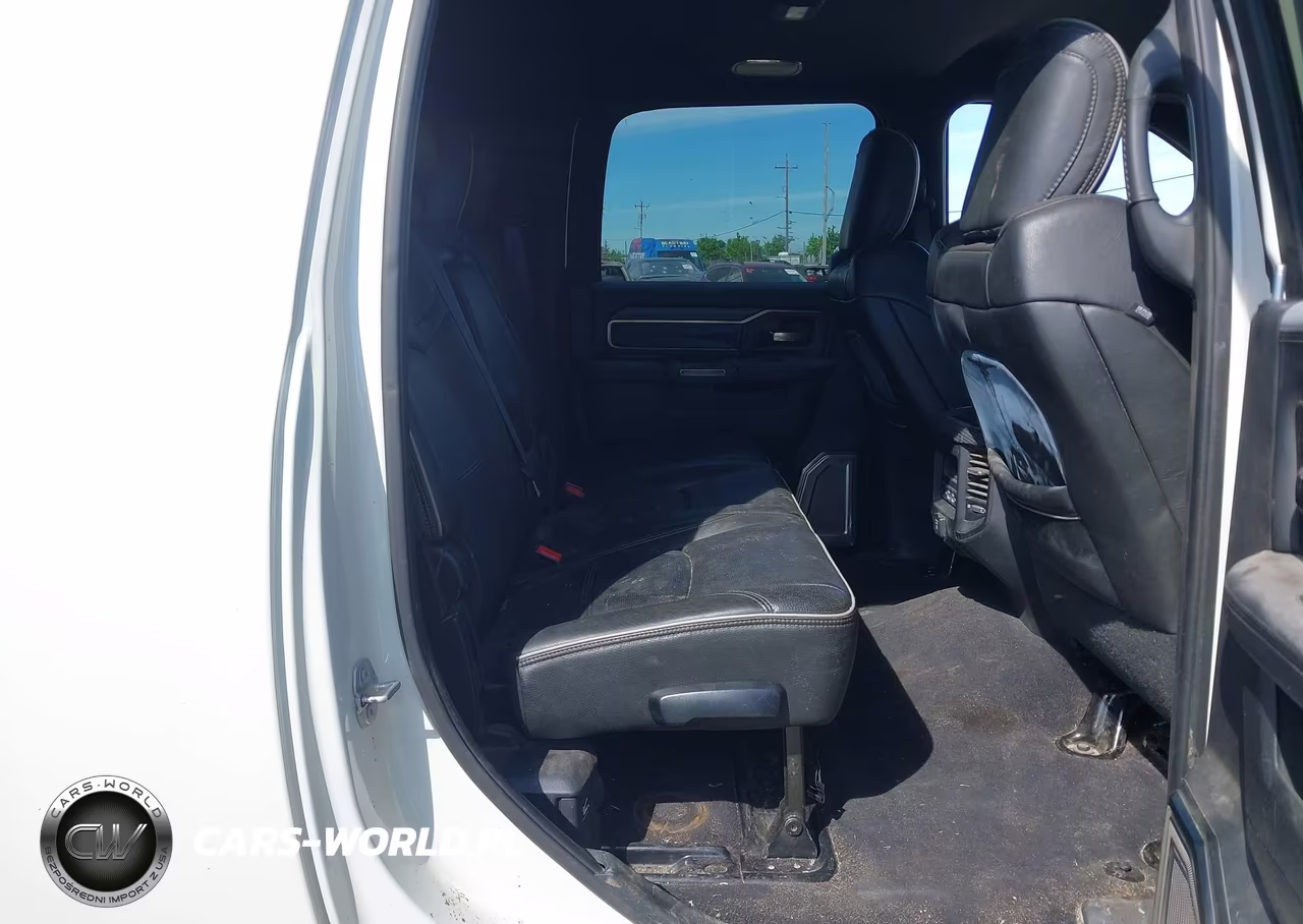 2021 Ram 2500 Limited 4X4 6'4 Box VIN:3C6UR5TL1MG703948 - 8