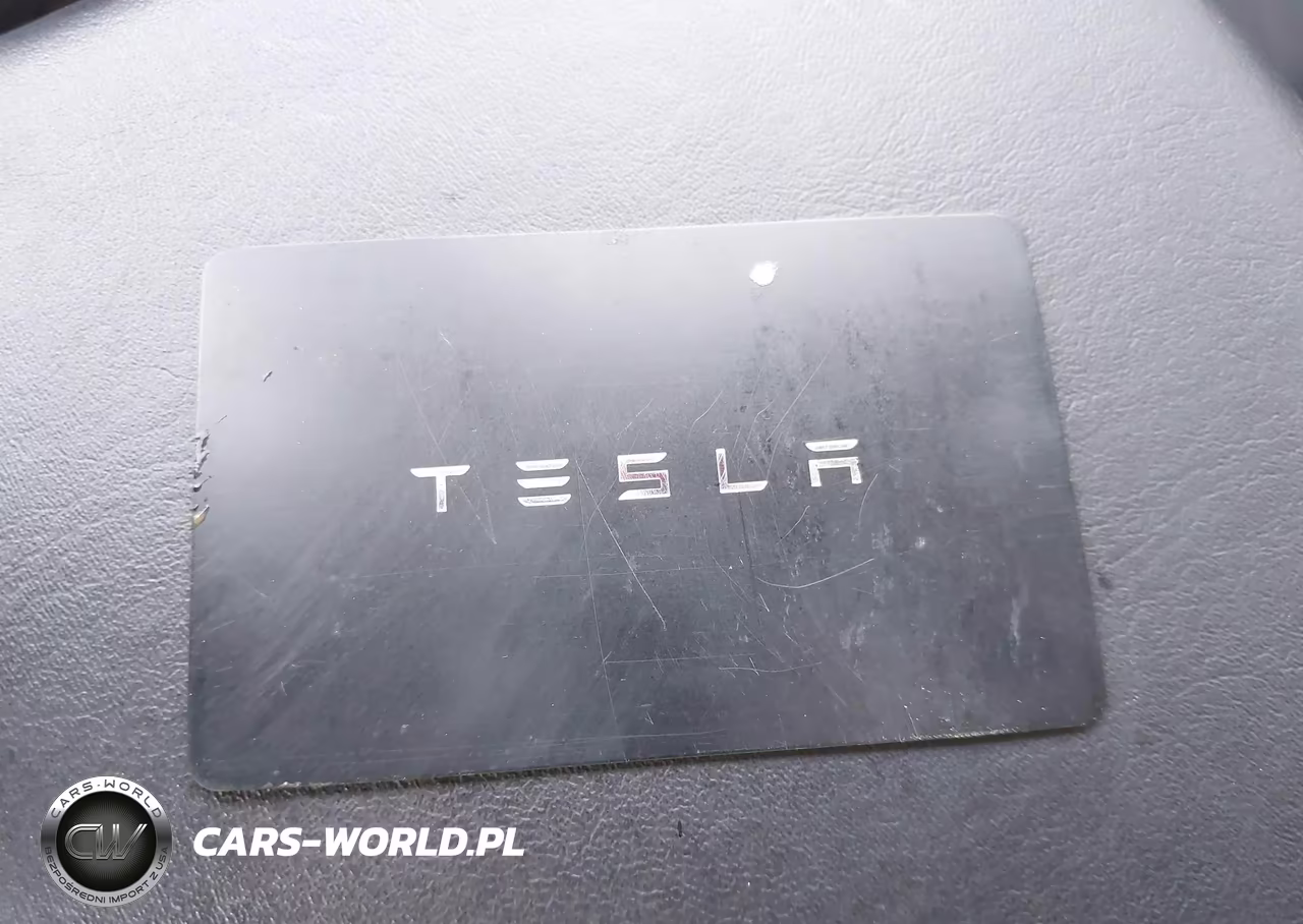 2020 Tesla Model Y Long Range Dual Motor All-Wheel Drive VIN:5YJYGDEE5LF035052 - 11