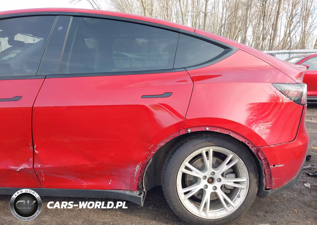 2020 Tesla Model Y Long Range Dual Motor All-Wheel Drive VIN:5YJYGDEE5LF035052 - 19