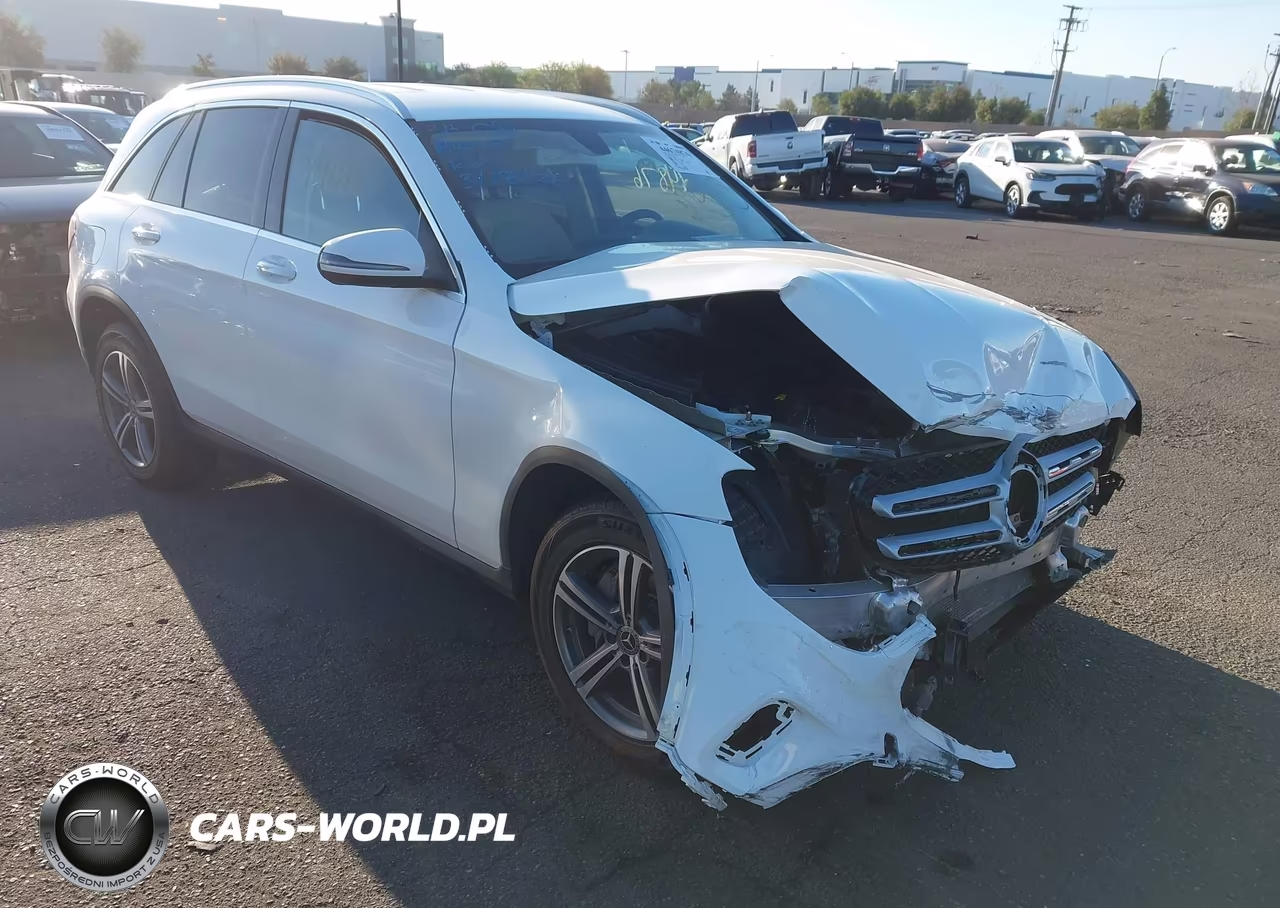 2020 Mercedes-Benz Glc 300