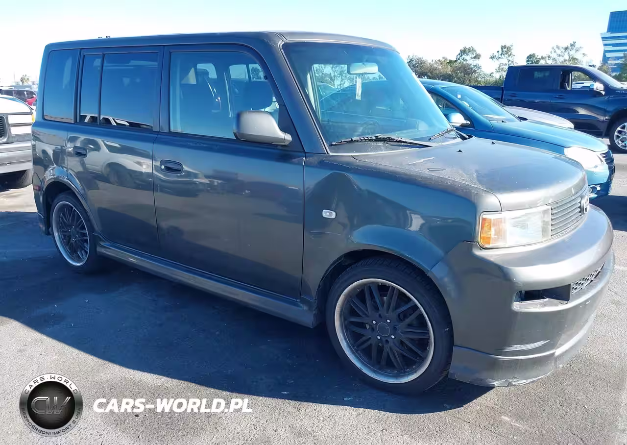 2005 Scion Xb