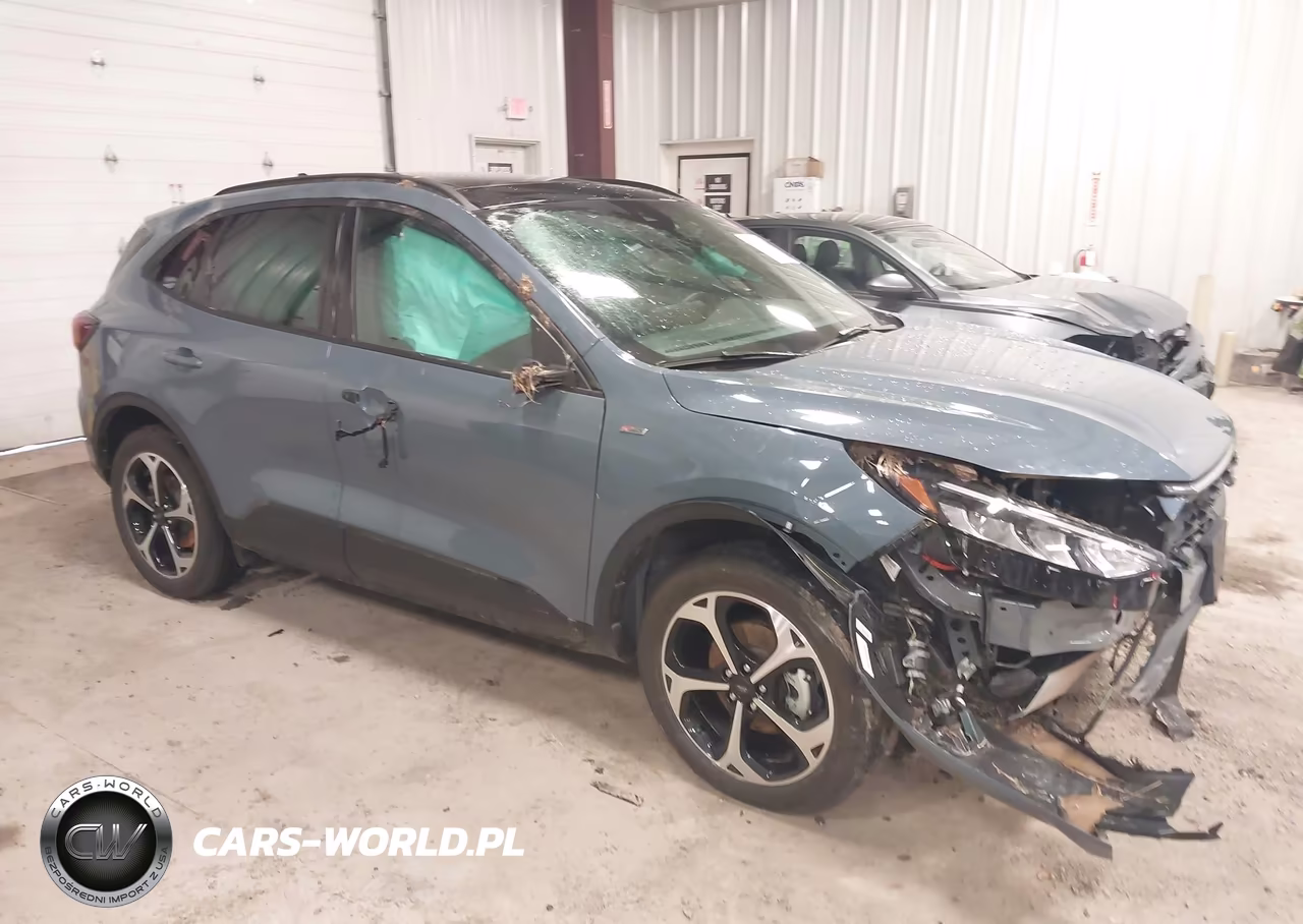 2025 Ford Escape St-Line Select
