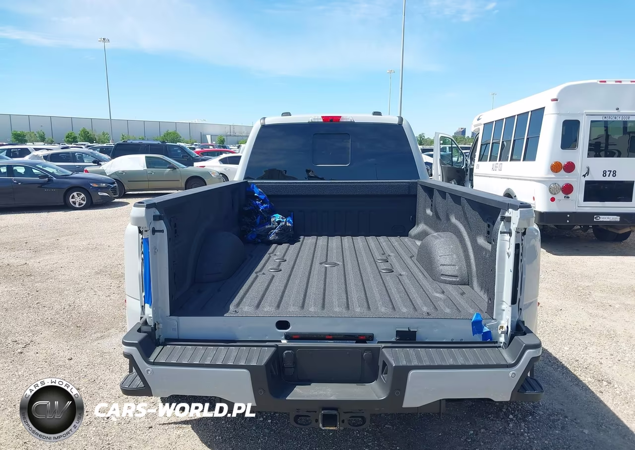 2026 Ford F-350 Platinum VIN:1FT8W3DM2TEC53814 - 17
