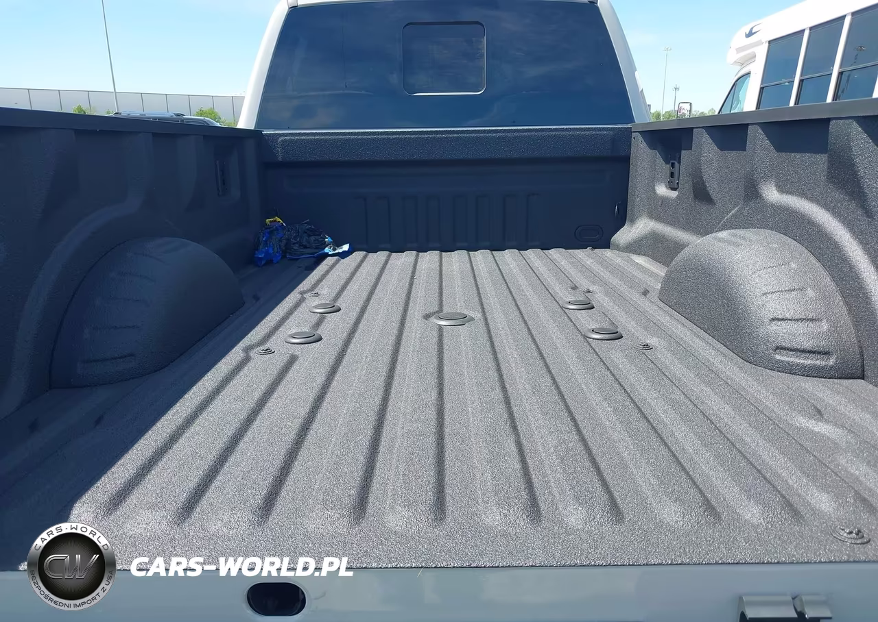 2026 Ford F-350 Platinum VIN:1FT8W3DM2TEC53814 - 6