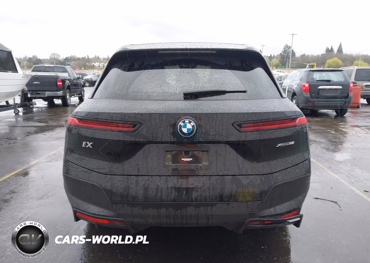 2023 BMW Ix xDrive50 VIN:WB523CF09PCM92363 - 16