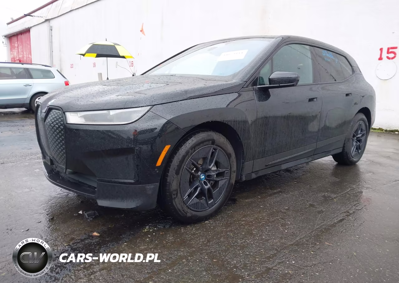 2023 BMW Ix xDrive50 VIN:WB523CF09PCM92363 - 2