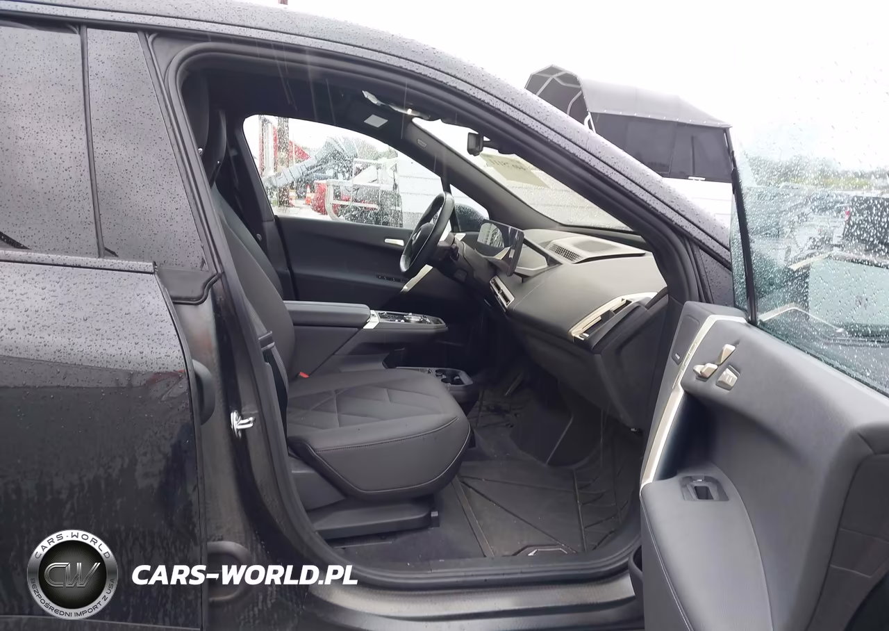 2023 BMW Ix xDrive50 VIN:WB523CF09PCM92363 - 5