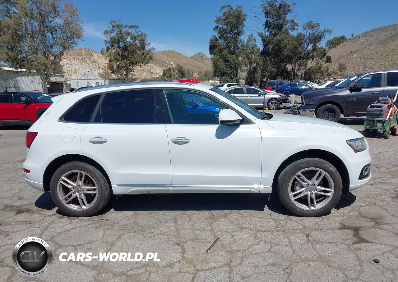 2015 Audi Q5 2.0T Premium VIN:WA1LFAFP6FA097594 - 13