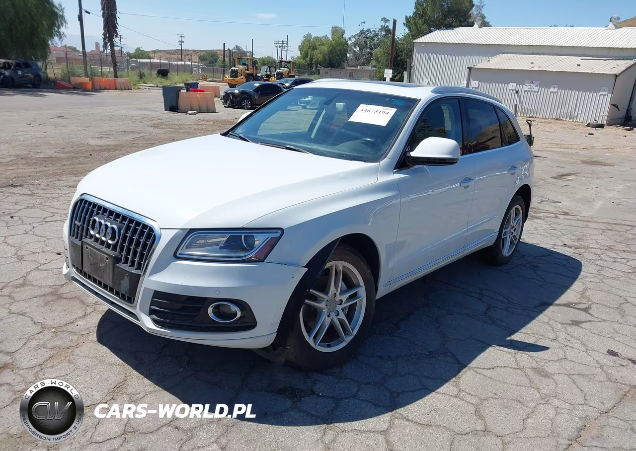 2015 Audi Q5 2.0T Premium VIN:WA1LFAFP6FA097594 - 2