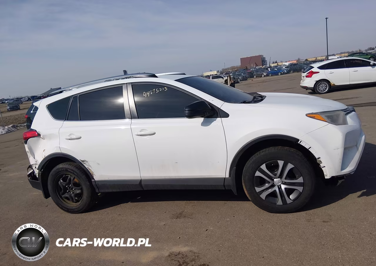 2017 Toyota Rav4 Le VIN:JTMBFREV2HJ108271 - 12