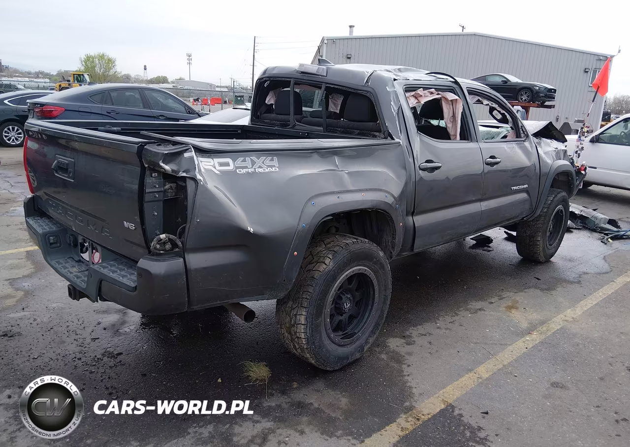 2016 Toyota Tacoma Trd Off Road VIN:3TMCZ5AN9GM004064 - 4