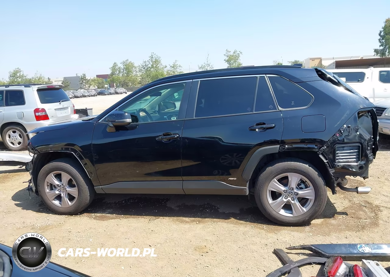 2024 Toyota Rav4 Hybrid Xle VIN:JTMRWRFV5RD228188 - 15