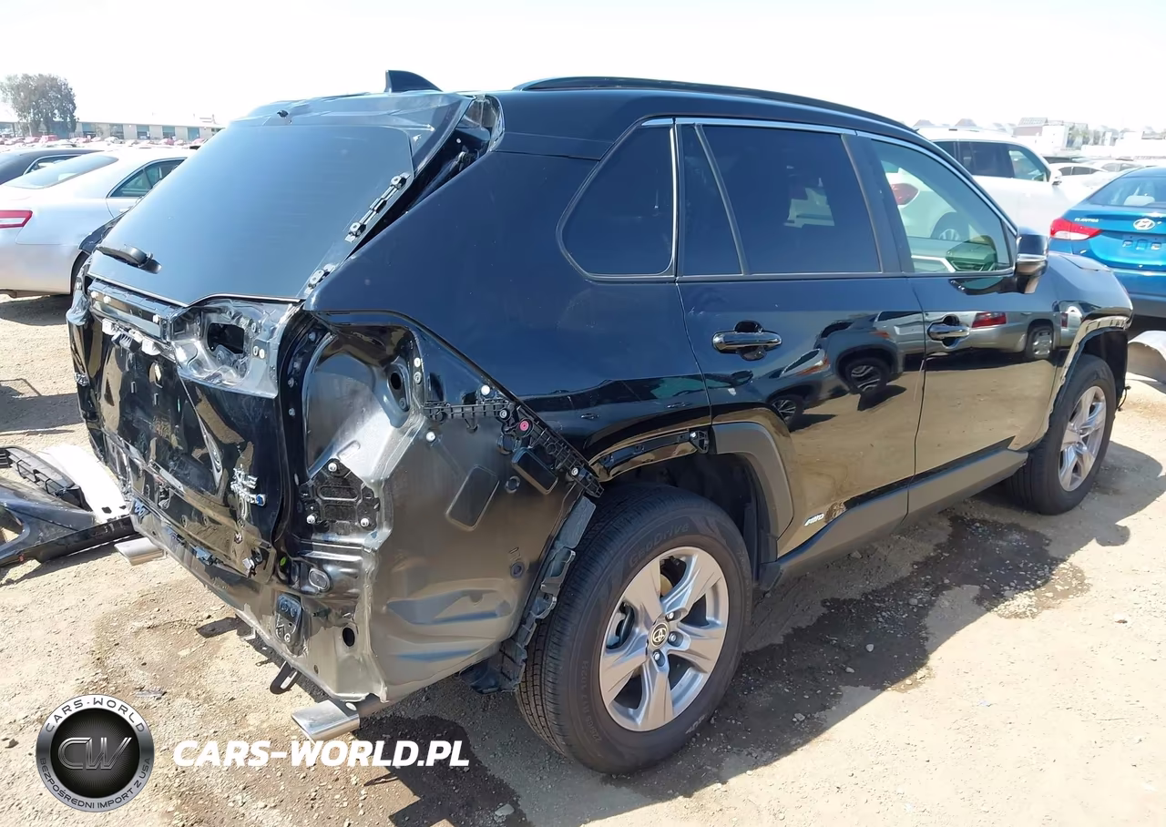 2024 Toyota Rav4 Hybrid Xle VIN:JTMRWRFV5RD228188 - 4