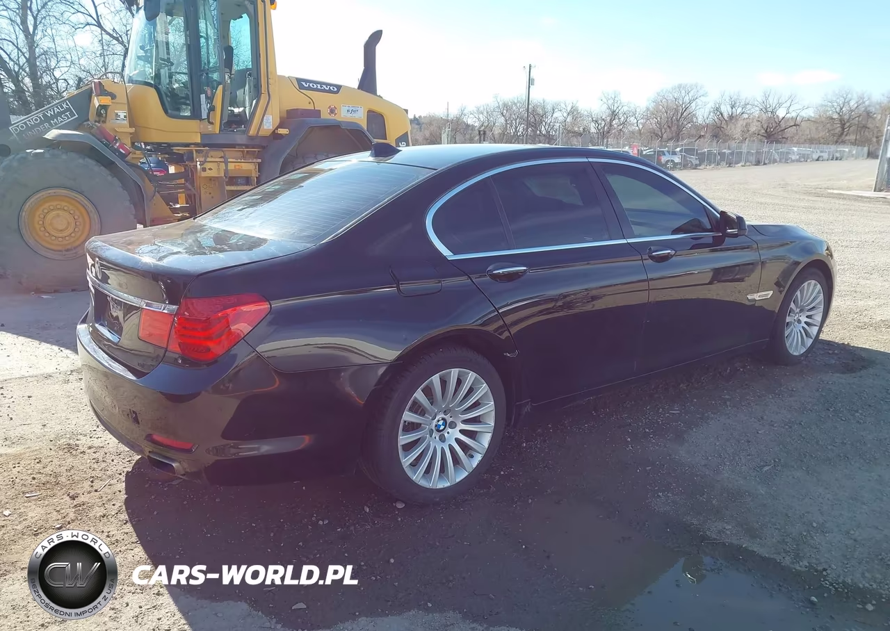 2012 BMW 750I VIN:WBAKA8C51CCY37951 - 4