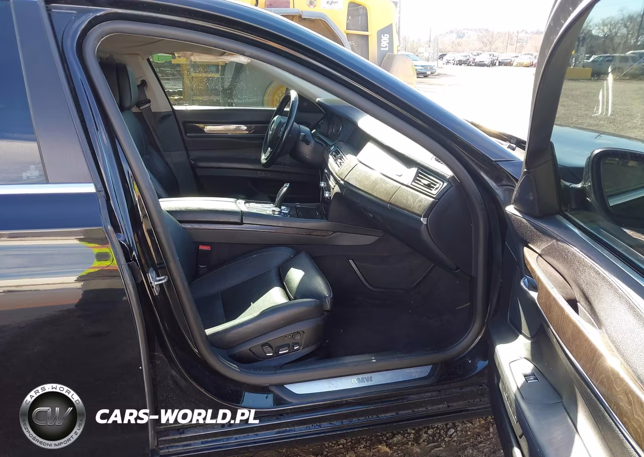 2012 BMW 750I VIN:WBAKA8C51CCY37951 - 5