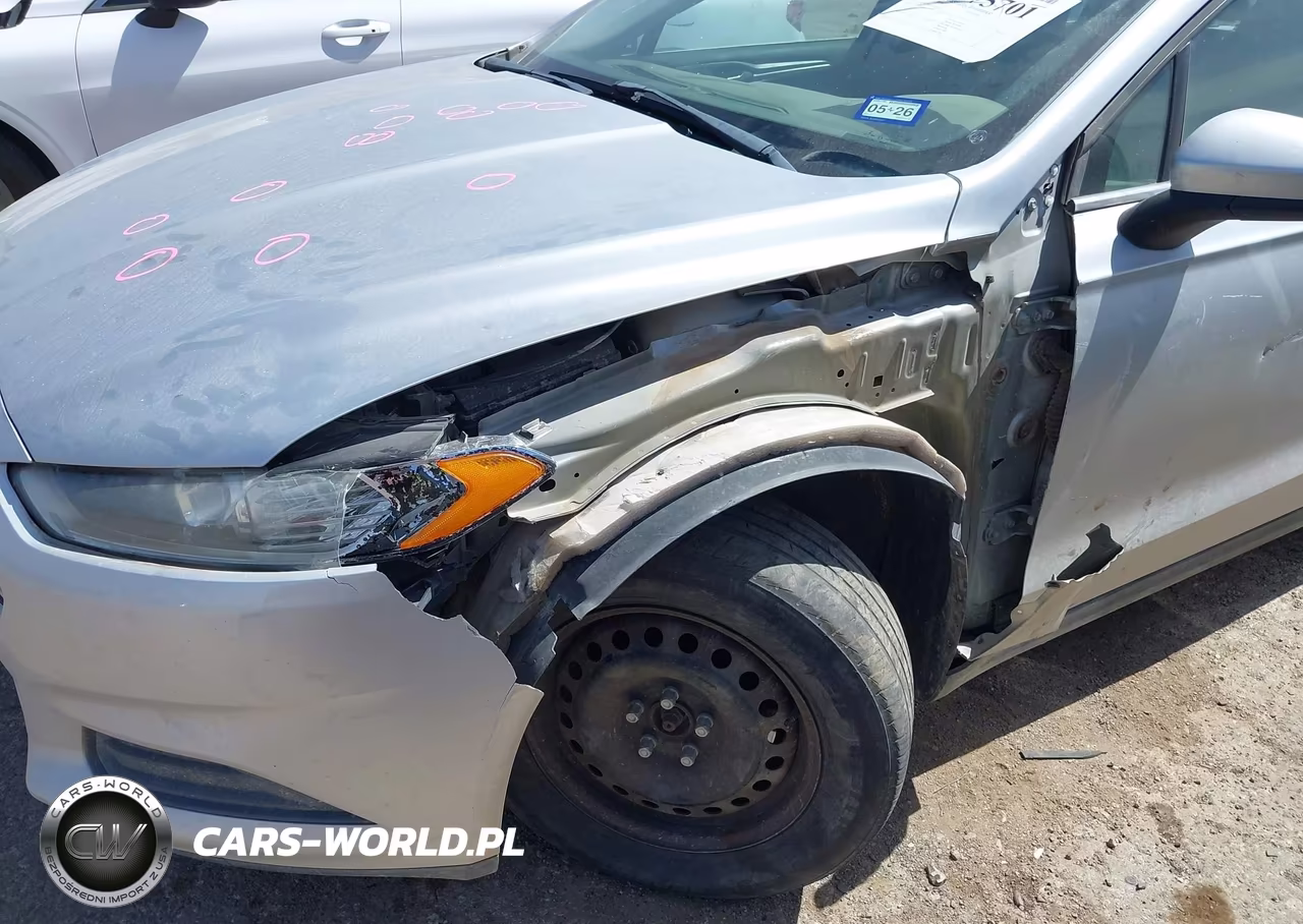 2014 Ford Fusion S VIN:3FA6P0G78ER354970 - 6