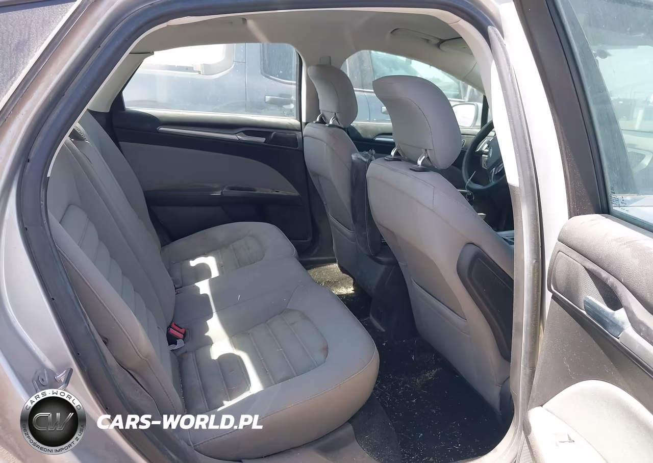 2014 Ford Fusion S VIN:3FA6P0G78ER354970 - 8