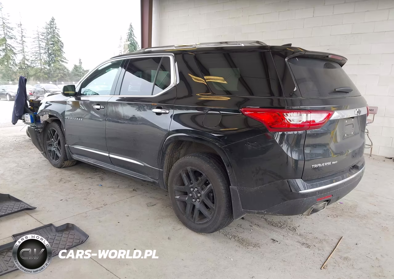 2020 Chevrolet Traverse Premier VIN:1GNEVKKWXLJ277233 - 3