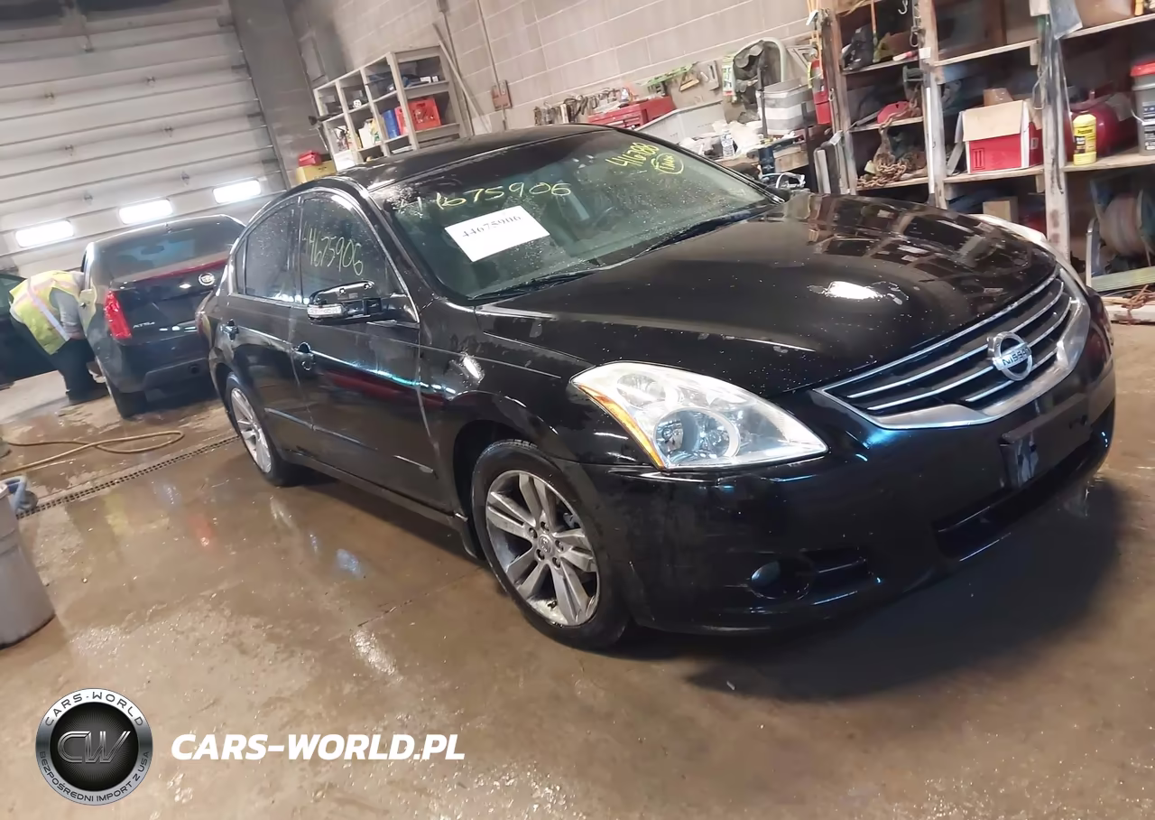 2012 Nissan Altima 3.5 Sr – zdjęcie 1 z 12