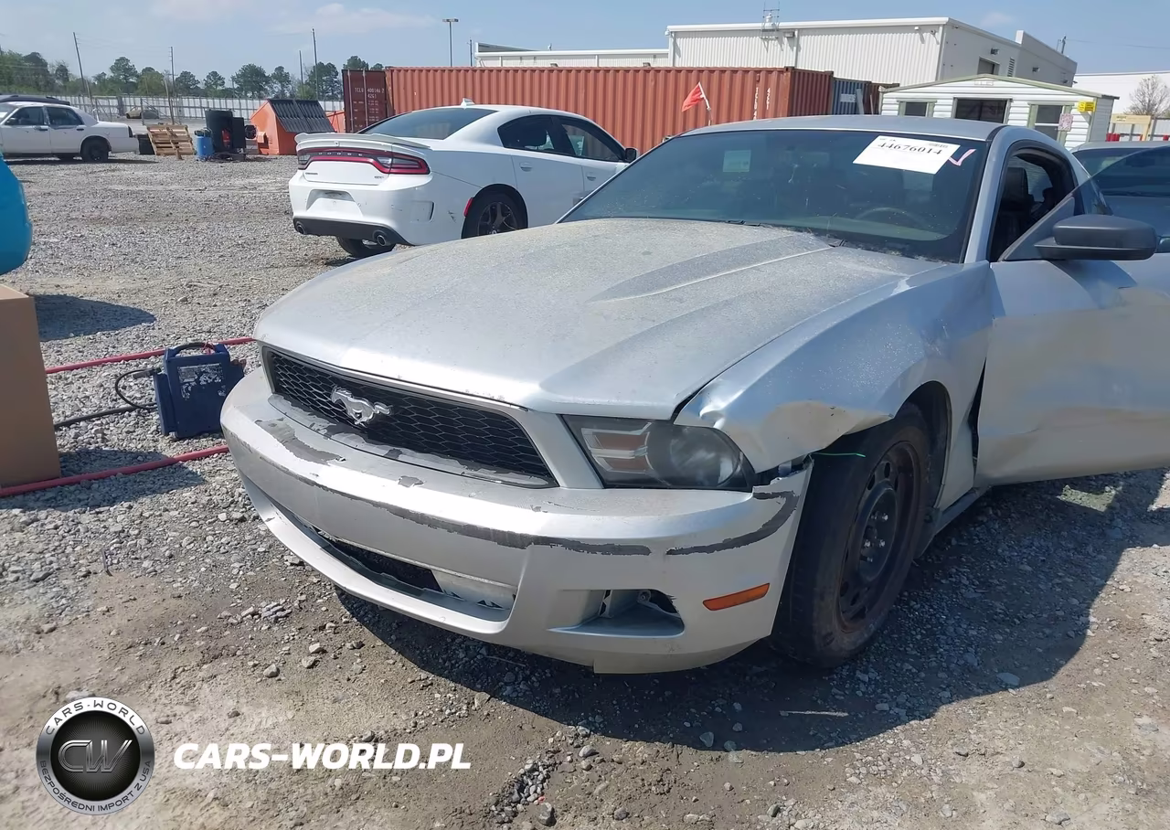 2011 Ford Mustang V6 Premium VIN:1ZVBP8AM2B5166284 - 6