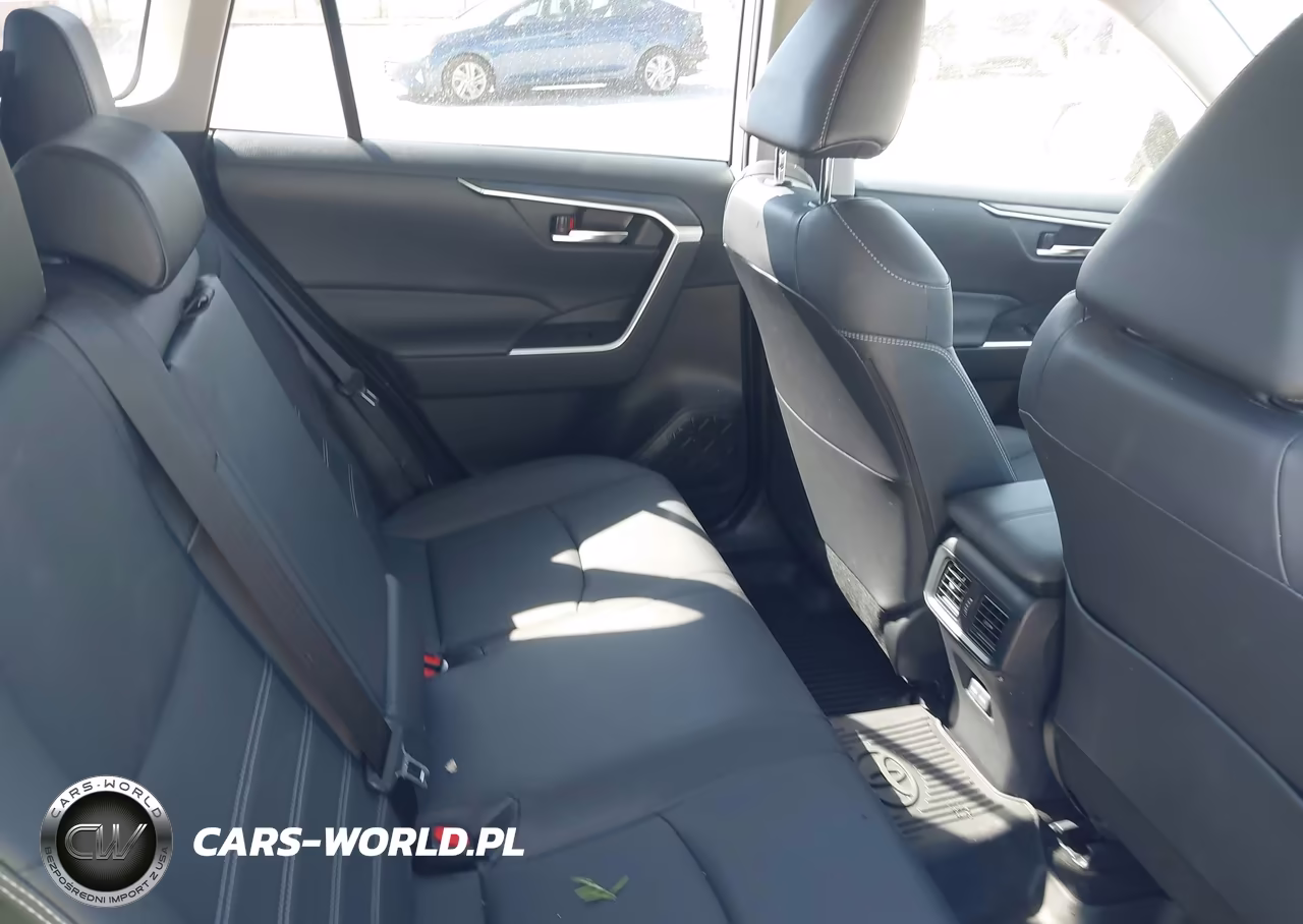 2025 Toyota Rav4 Xle Premium VIN:JTMC1RFV9SJ034131 - 8