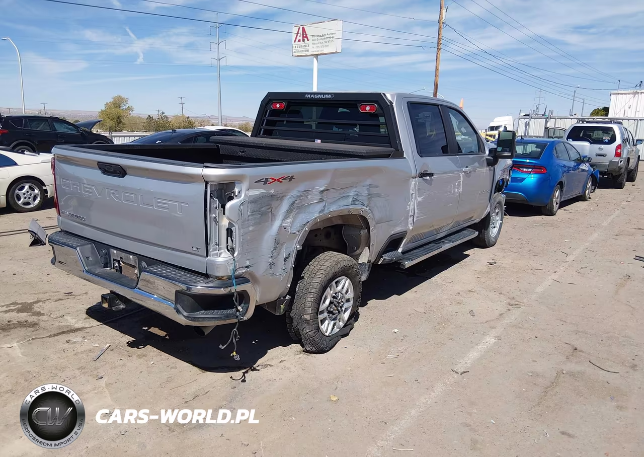 2023 Chevrolet Silverado 2500Hd 4Wd Standard Bed Lt VIN:2GC4YNE75P1708515 - 4