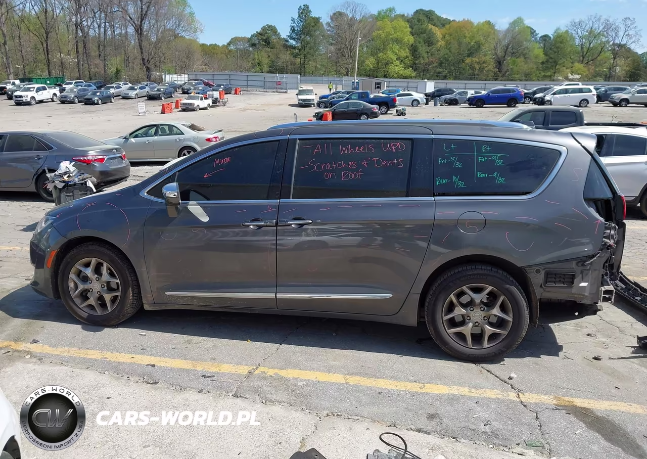 2017 Chrysler Pacifica Limited VIN:2C4RC1GG9HR734953 - 15