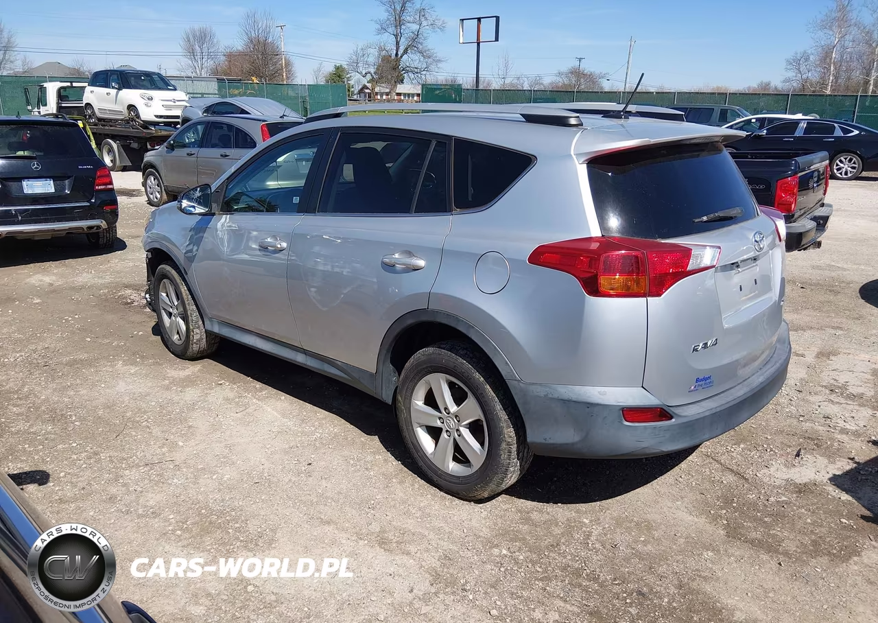 2014 Toyota Rav4 Xle VIN:2T3WFREV0EW079383 - 3
