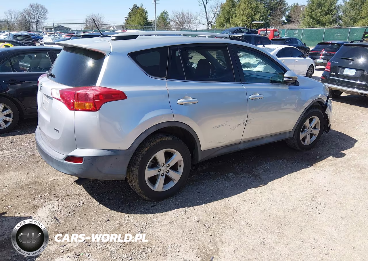 2014 Toyota Rav4 Xle VIN:2T3WFREV0EW079383 - 4