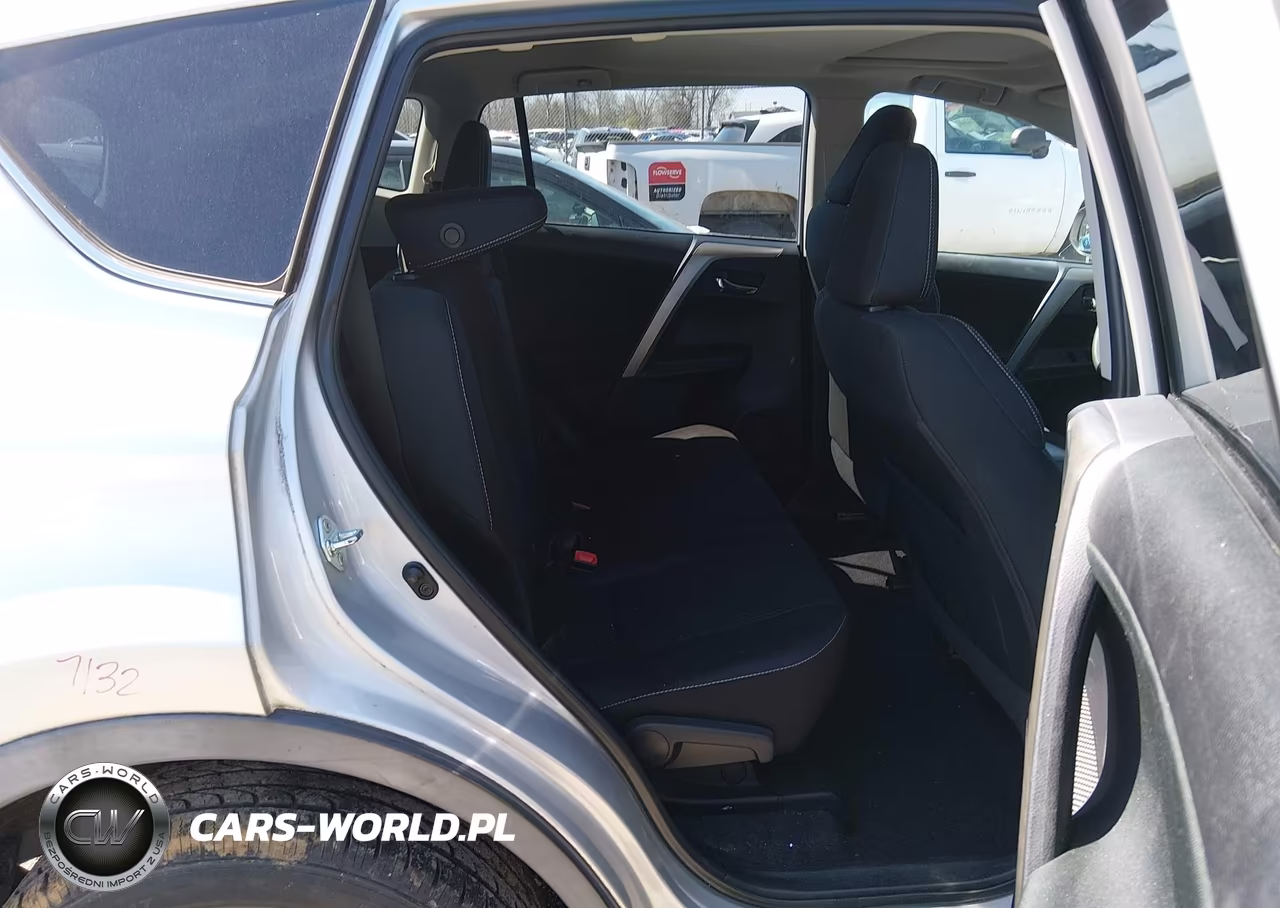 2014 Toyota Rav4 Xle VIN:2T3WFREV0EW079383 - 8